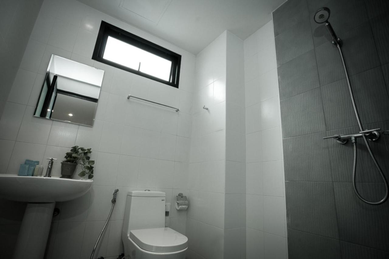 The Wave Hotel Patong Sha Phuket Exterior foto