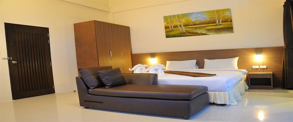 The Wave Hotel Patong Sha Phuket Exterior foto